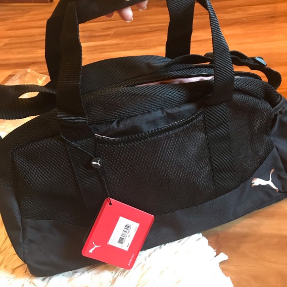 puma gym bag gold